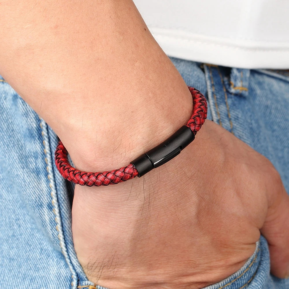 Pulseira Eclipse masculina em couro premium na cor vermelho