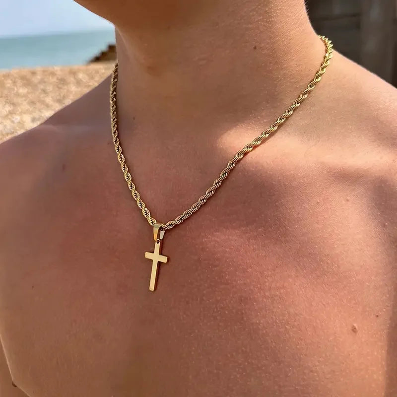 Colar Masculino Crossen dourado com pingente de cruz